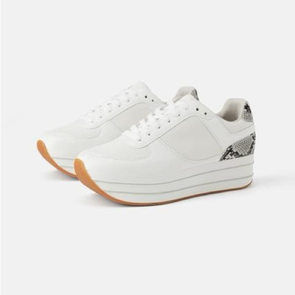 Zara Women Animal Print Platform Sneaker | Size: 10.5 | Color: White, Snakeskin